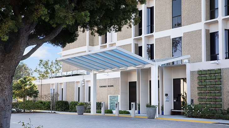 Main entrance of Sharp Coronado Hospital